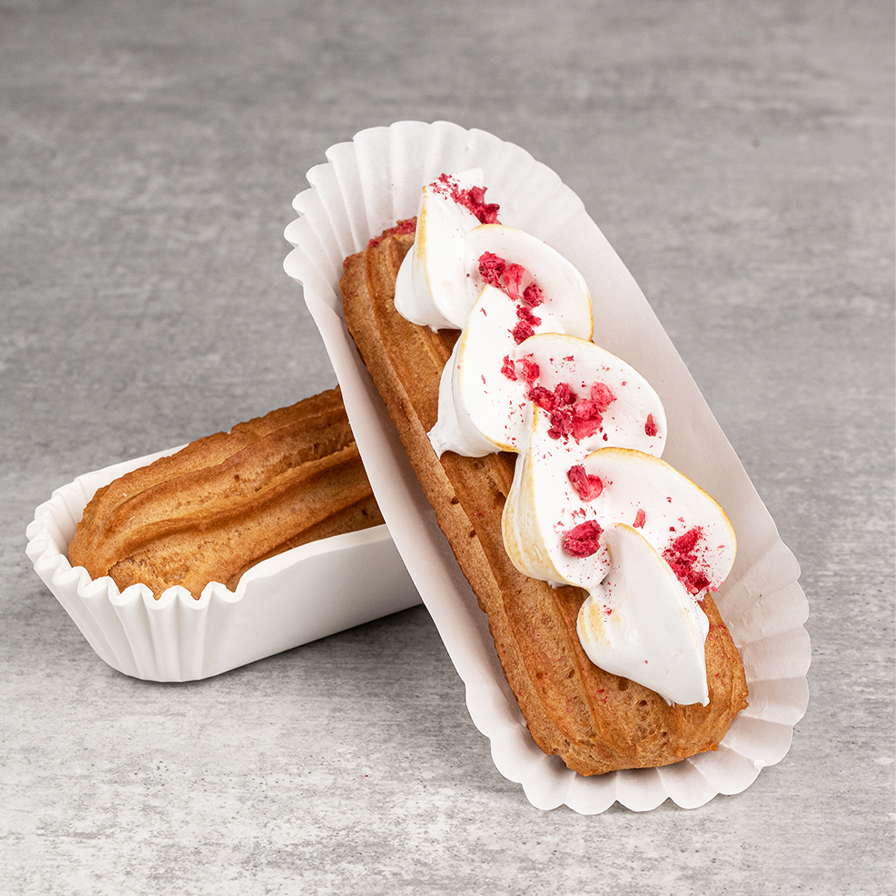 Тарталетки бумажные овальные белые 34*136*27мм (1000/8000)