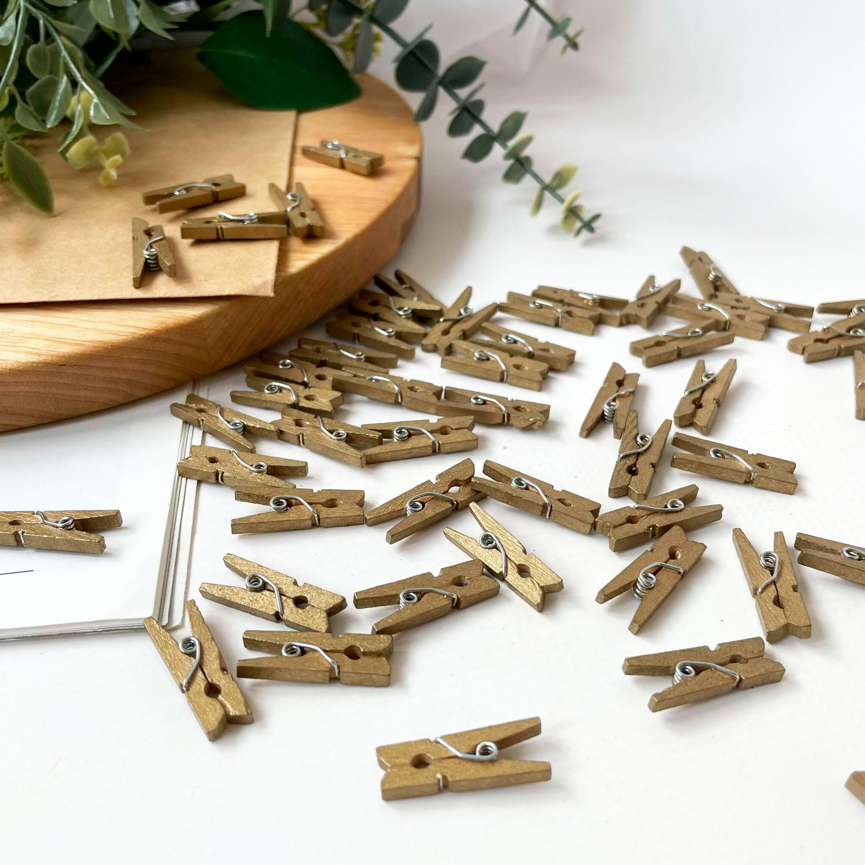 Прищепки деревянные декоративные золотые 2.5см (200)